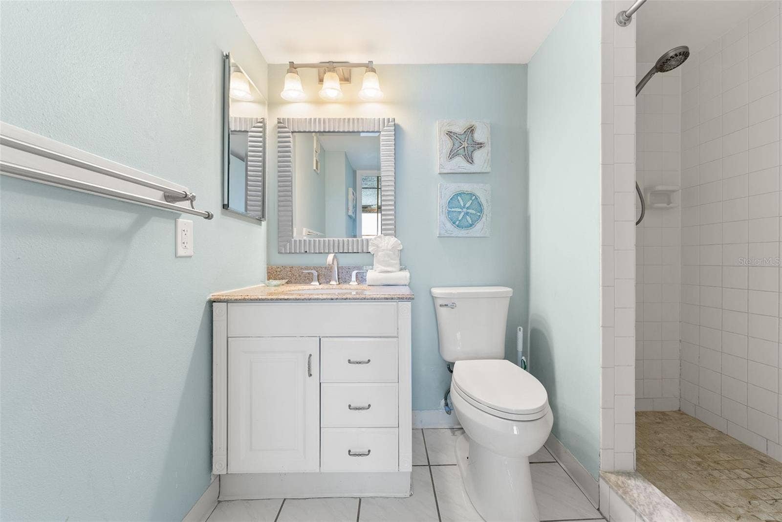 20002 GULF BOULEVARD, #2, Indian Shores, FL 33785 20002 GULF BOULEVARD, #2, Indian Shores, FL 33785