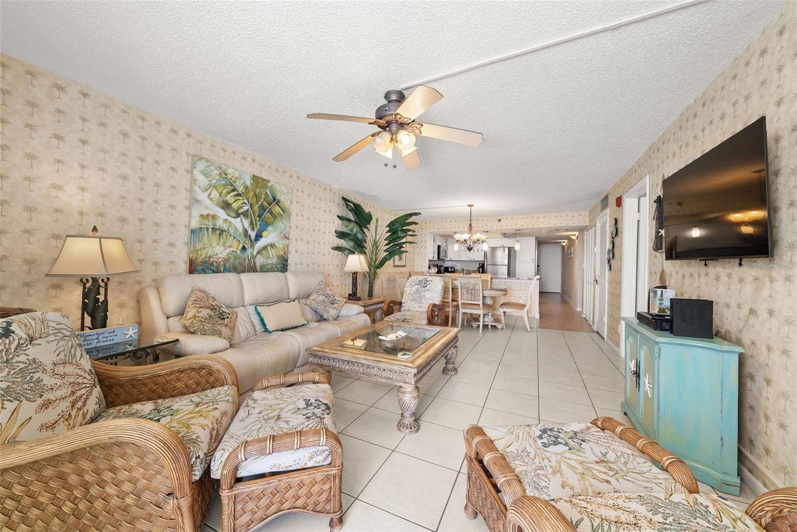 20002 GULF BOULEVARD, #2, Indian Shores, FL 33785 20002 GULF BOULEVARD, #2, Indian Shores, FL 33785