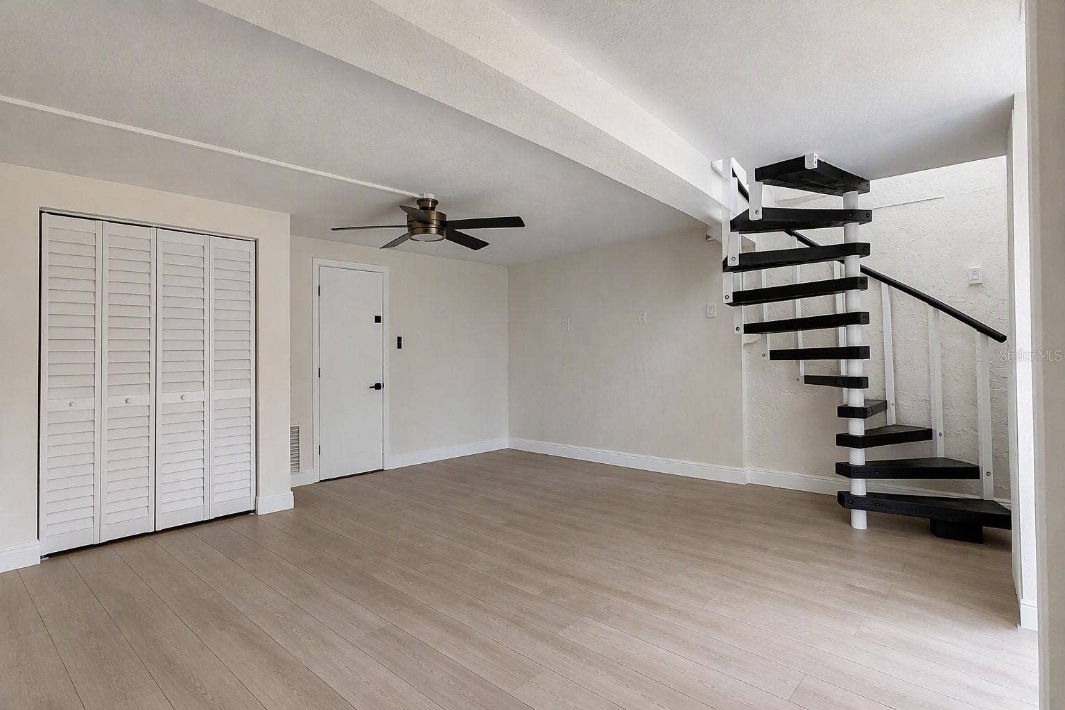 255 CAPRI CIRCLE N, #36, Treasure Island, FL 33706 255 CAPRI CIRCLE N, #36, Treasure Island, FL 33706