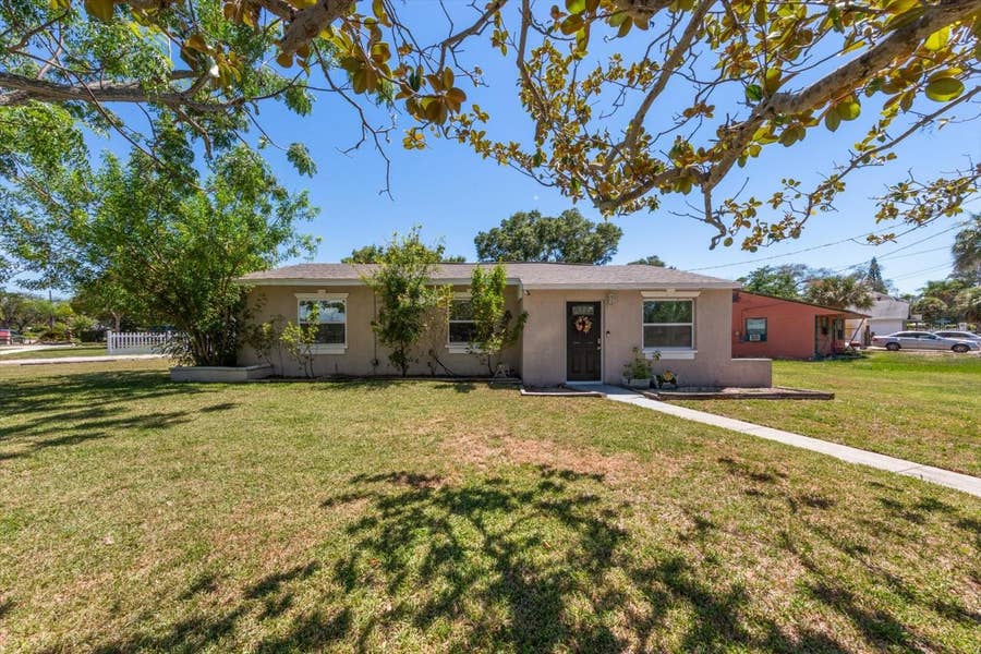 Property photo for 1135 FAIRMONT STREET, Clearwater, FL