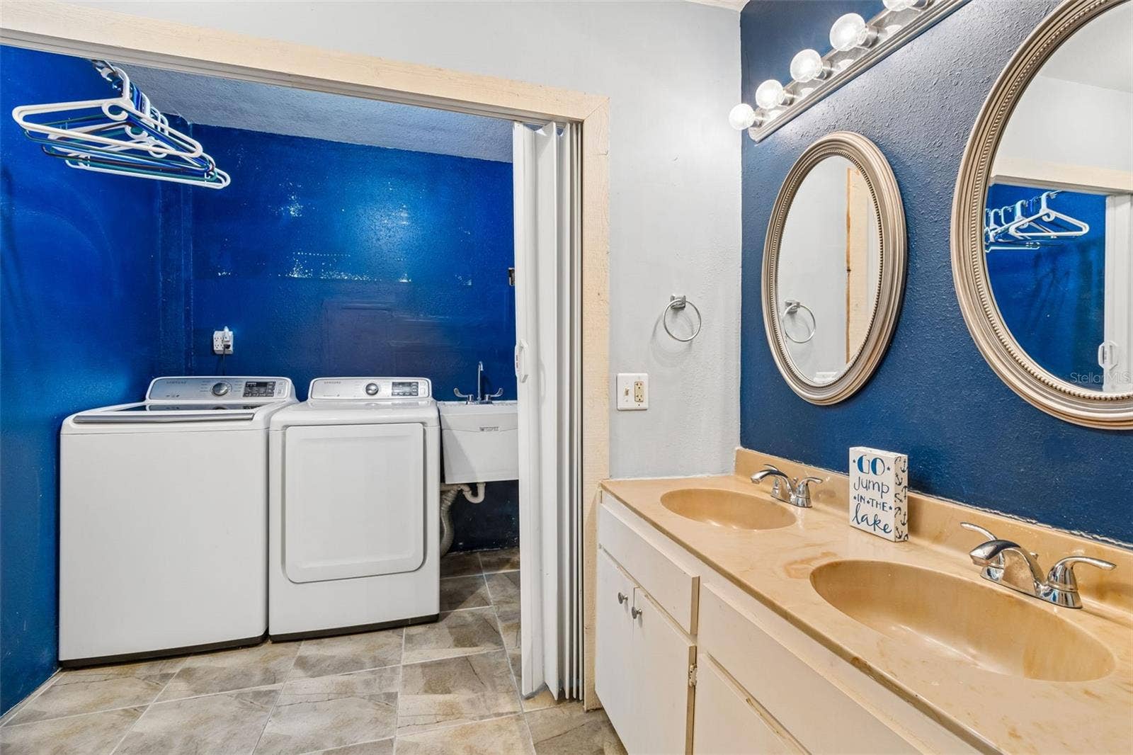 3141 N CANAL DRIVE, Palm Harbor, FL 34684 Convenient laundry area.