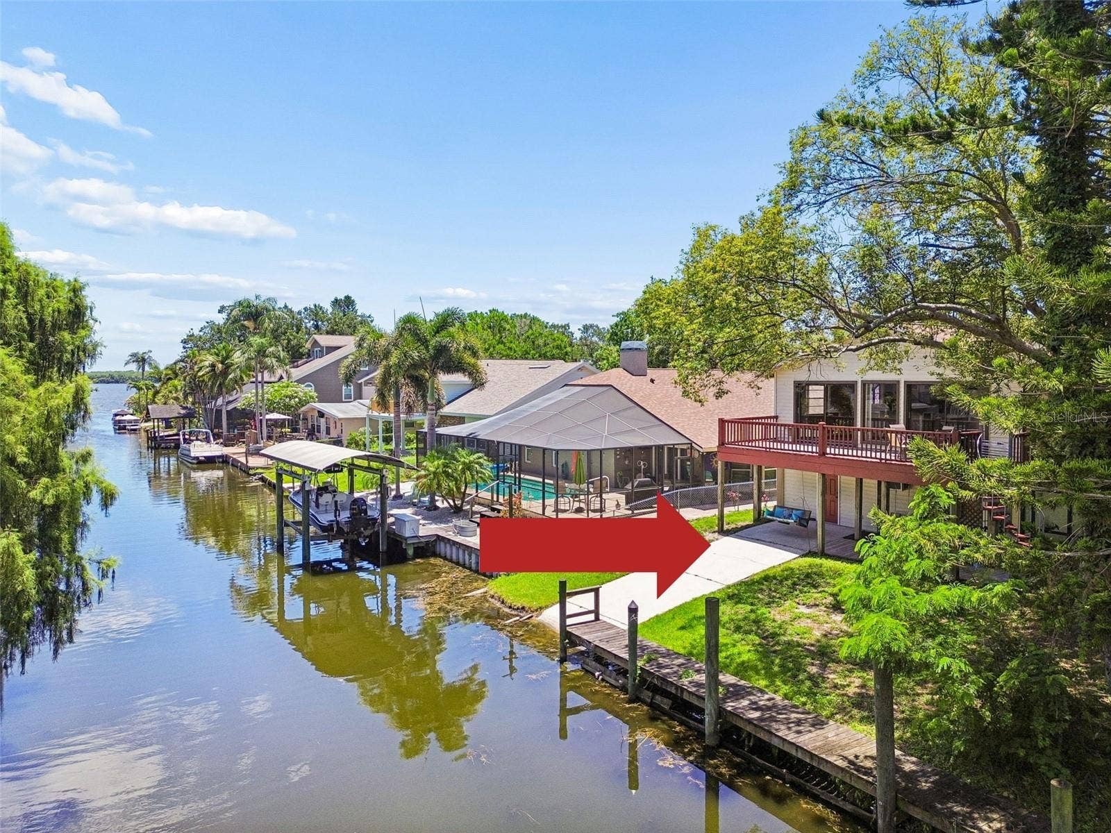 3141 N CANAL DRIVE, Palm Harbor, FL 34684 See the lake from your backyard.