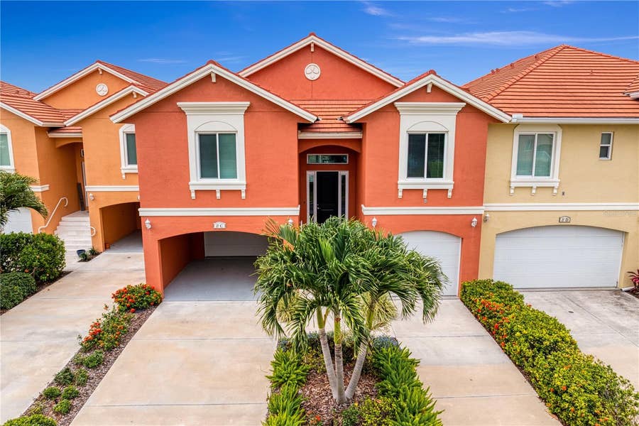 Property photo for 11 FRANKLIN COURT S, #C, St Petersburg, FL