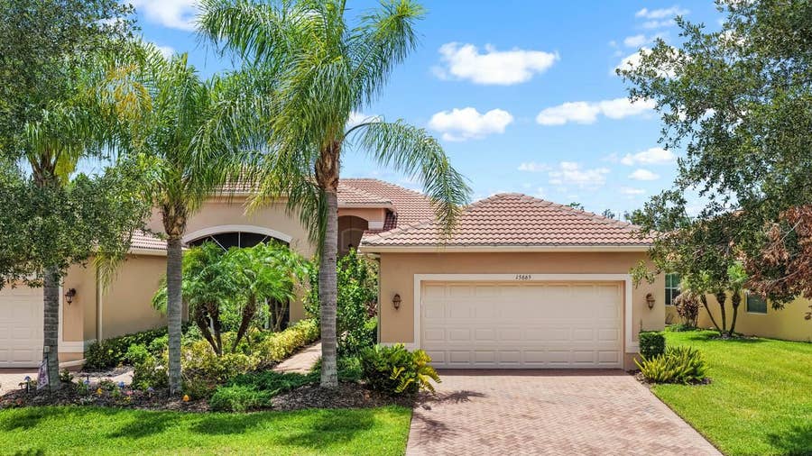 Property photo for 15665 AURORA LAKE CIRCLE, Wimauma, FL