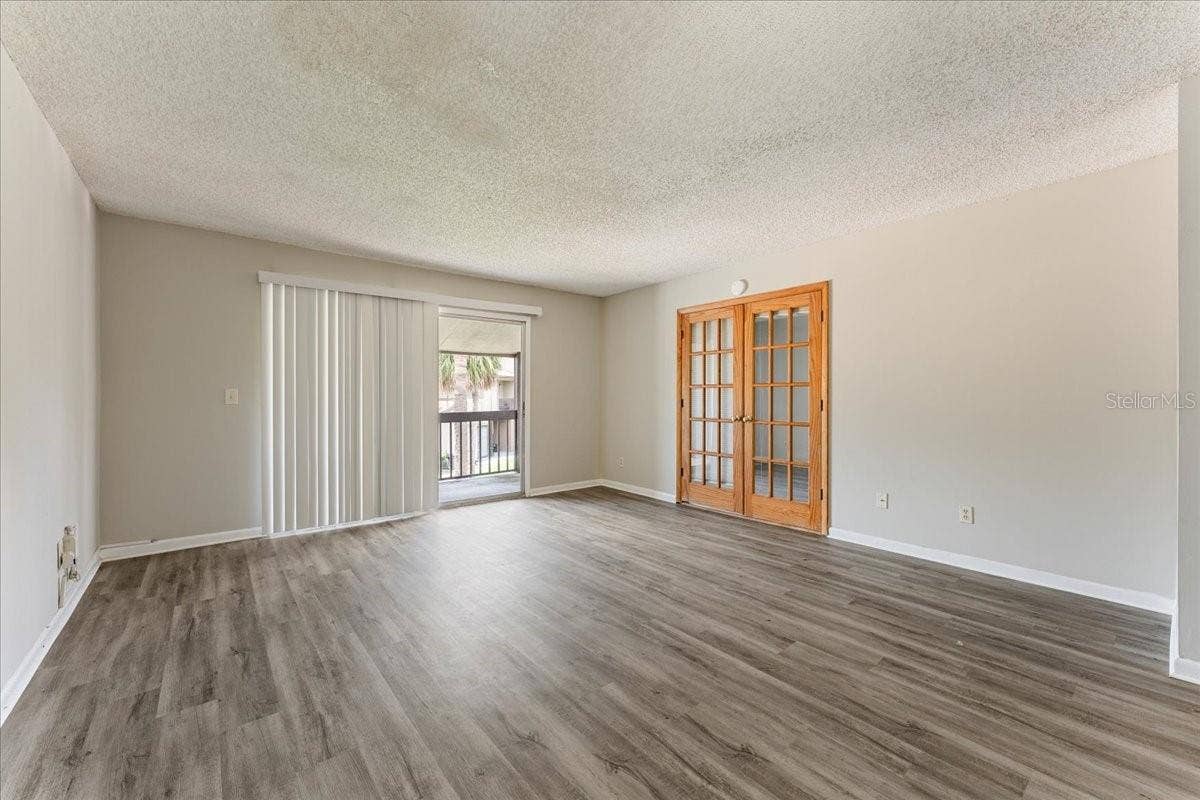 6332 NEWTOWN CIRCLE, #32B5, Tampa, FL 33615 6332 NEWTOWN CIRCLE, #32B5, Tampa, FL 33615