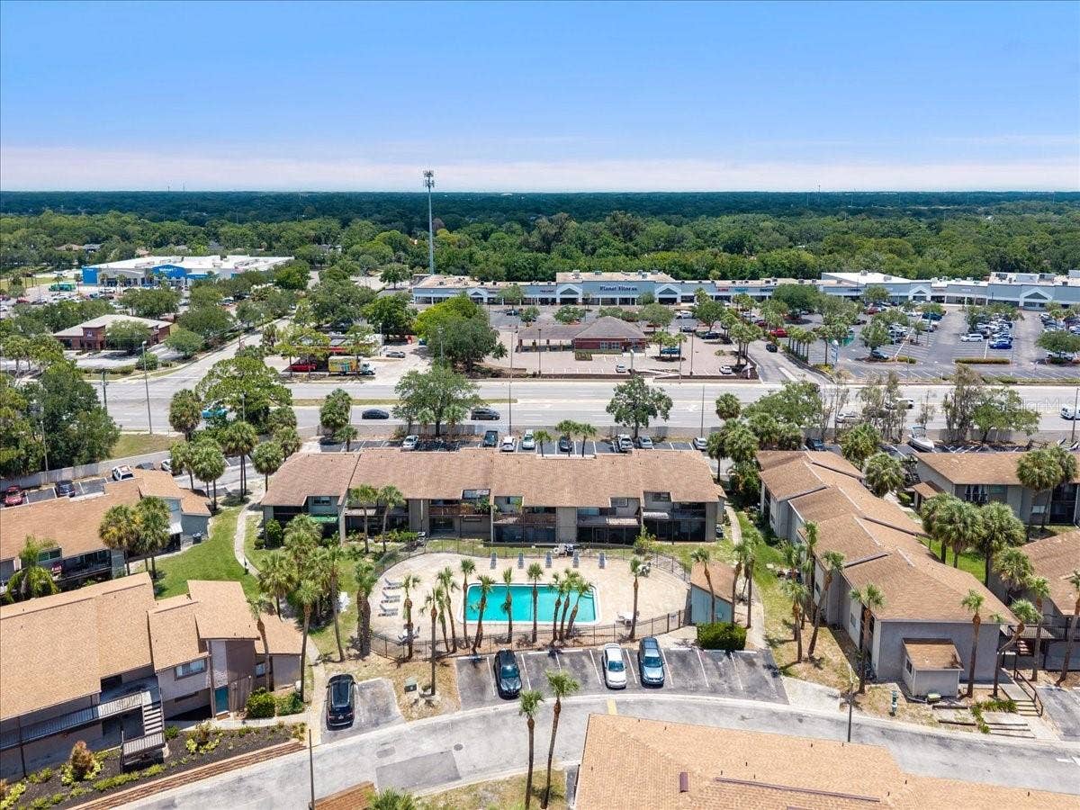 6332 NEWTOWN CIRCLE, #32B5, Tampa, FL 33615 6332 NEWTOWN CIRCLE, #32B5, Tampa, FL 33615