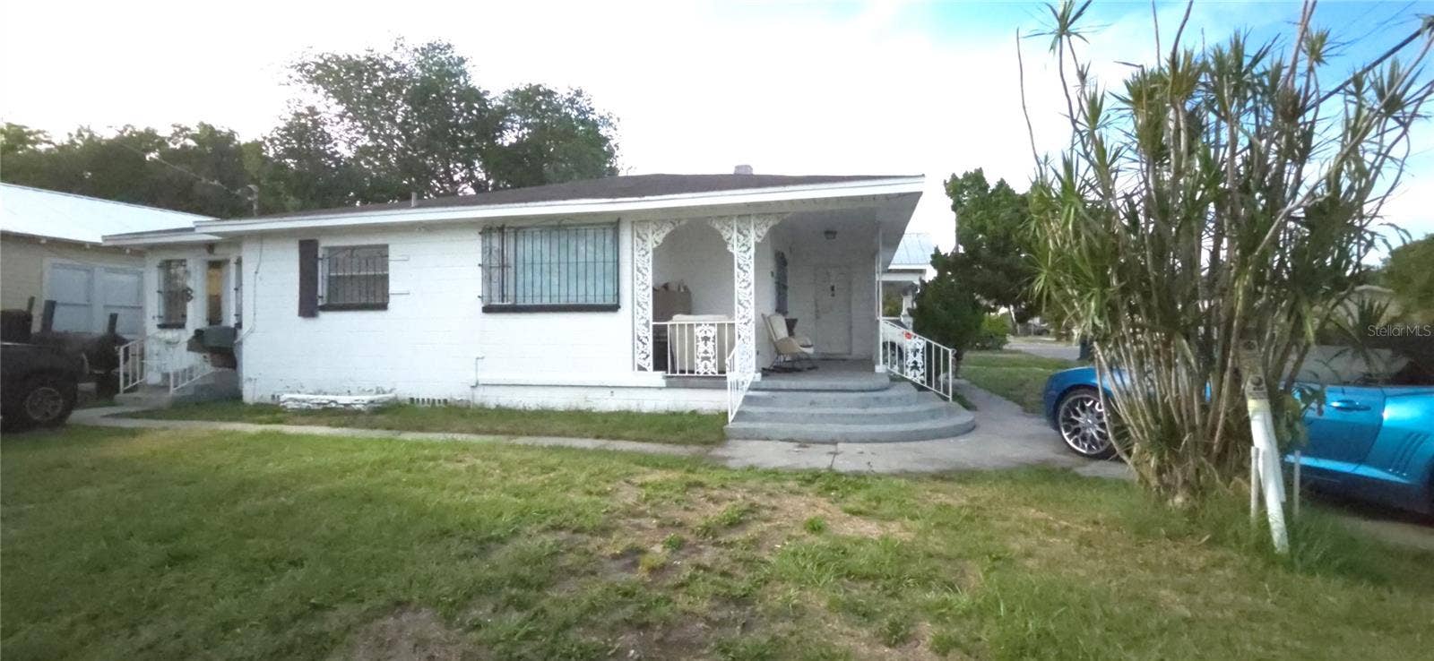 2414 E 8TH AVENUE, Tampa, FL 33605 2414 E 8TH AVENUE, Tampa, FL 33605