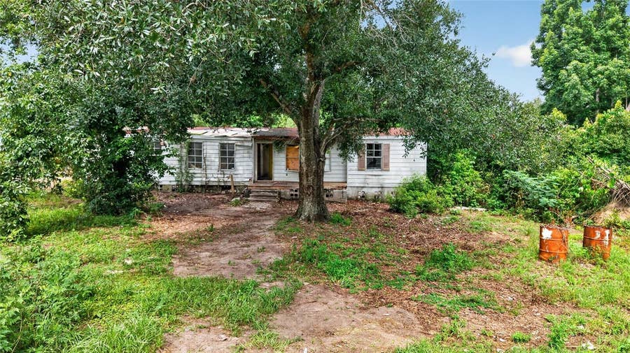 Property photo for 8608 HAMSTER DRIVE, Zephyrhills, FL