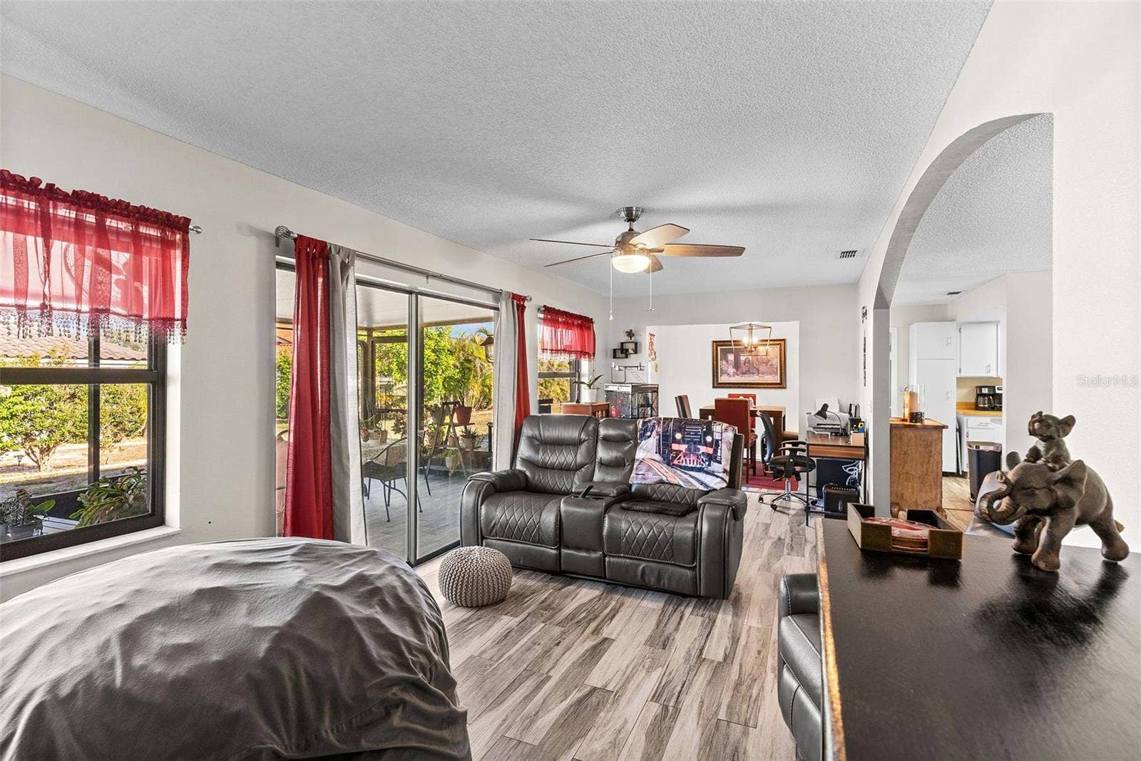 1816 GRANVILLE LANE, Sun City Center, FL 33573 1816 GRANVILLE LANE, Sun City Center, FL 33573