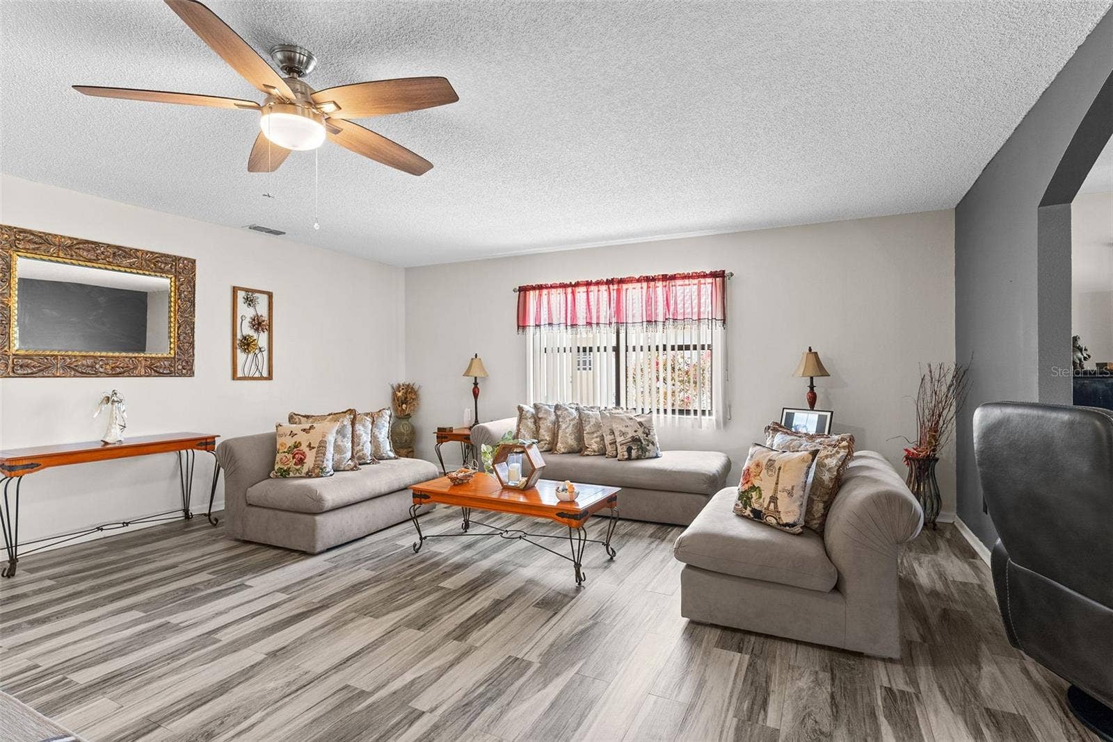 1816 GRANVILLE LANE, Sun City Center, FL 33573 Formal living room