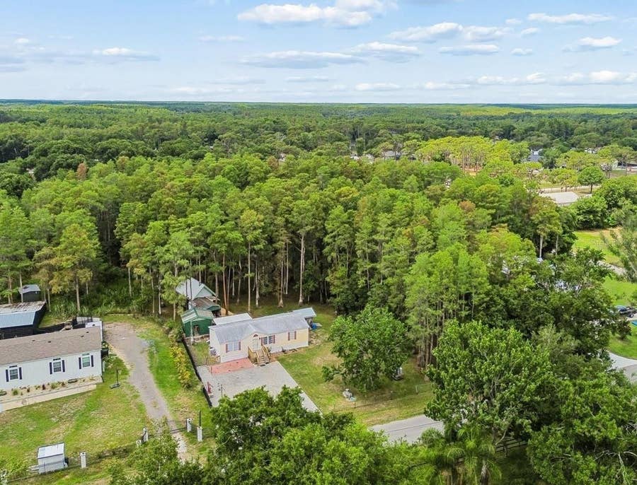 Property photo for 17808 DOGWOOD DRIVE, Lutz, FL
