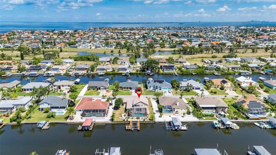 Property photo for 830 GOLF ISLAND DRIVE, Apollo Beach, FL
