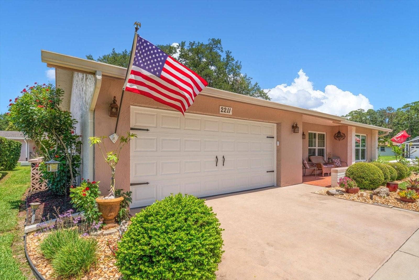 2211 PORTSIDE PASSAGE, Palm Harbor, FL 34685 2211 PORTSIDE PASSAGE, Palm Harbor, FL 34685