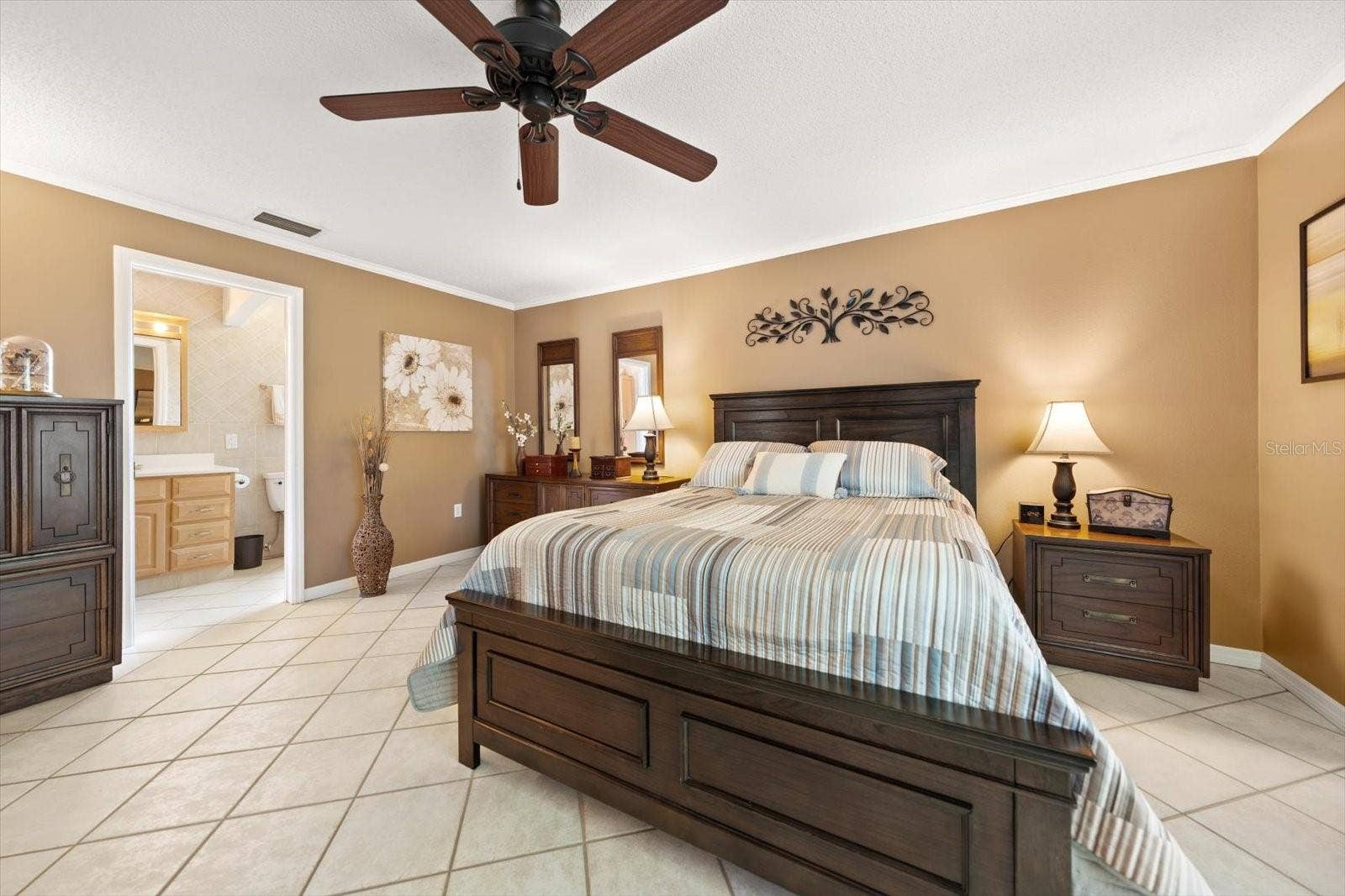 2211 PORTSIDE PASSAGE, Palm Harbor, FL 34685 2211 PORTSIDE PASSAGE, Palm Harbor, FL 34685