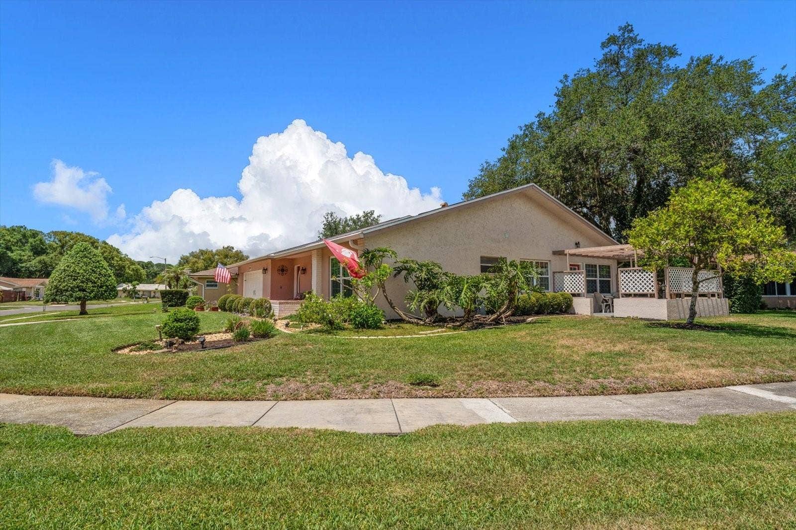 2211 PORTSIDE PASSAGE, Palm Harbor, FL 34685 2211 PORTSIDE PASSAGE, Palm Harbor, FL 34685