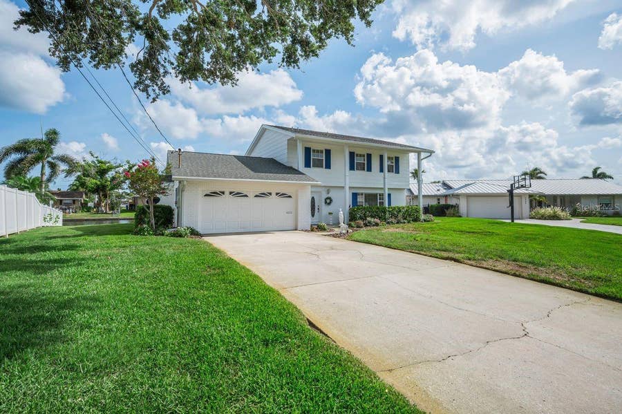 Property photo for 1310 41ST AVENUE NE, St Petersburg, FL