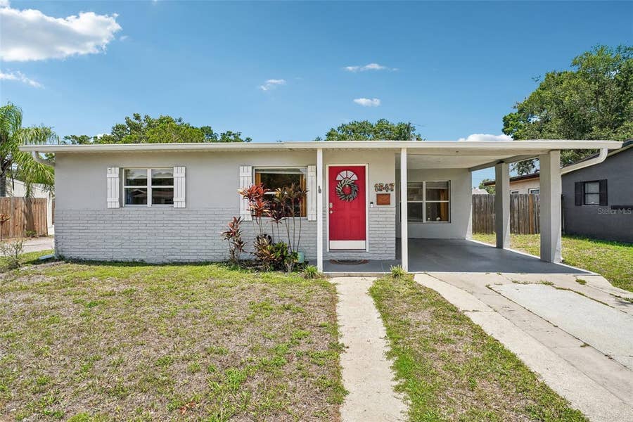 Property photo for 1547 56TH AVENUE N, St Petersburg, FL