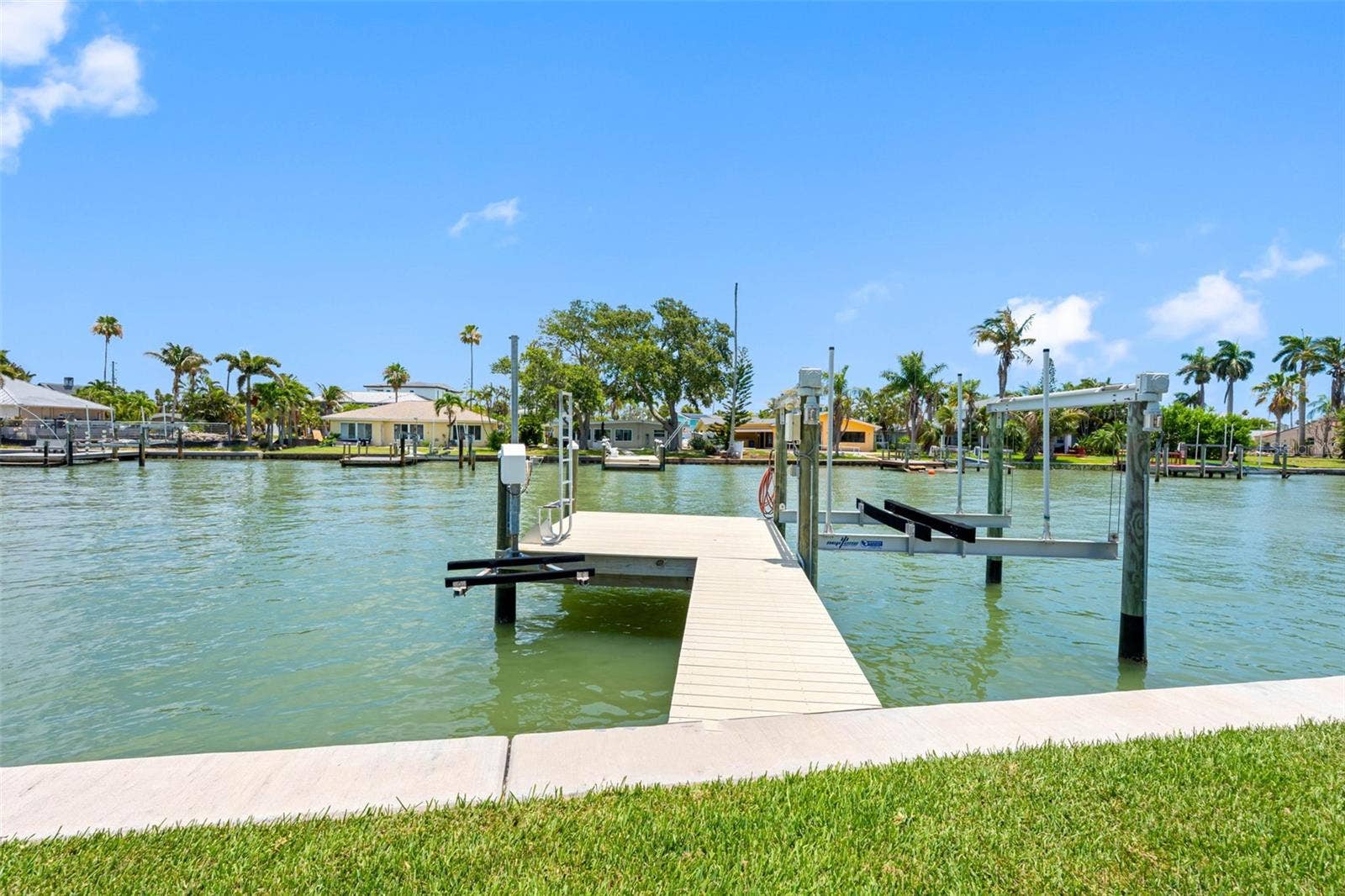 16025 REDINGTON DRIVE, Redington Beach, FL 33708