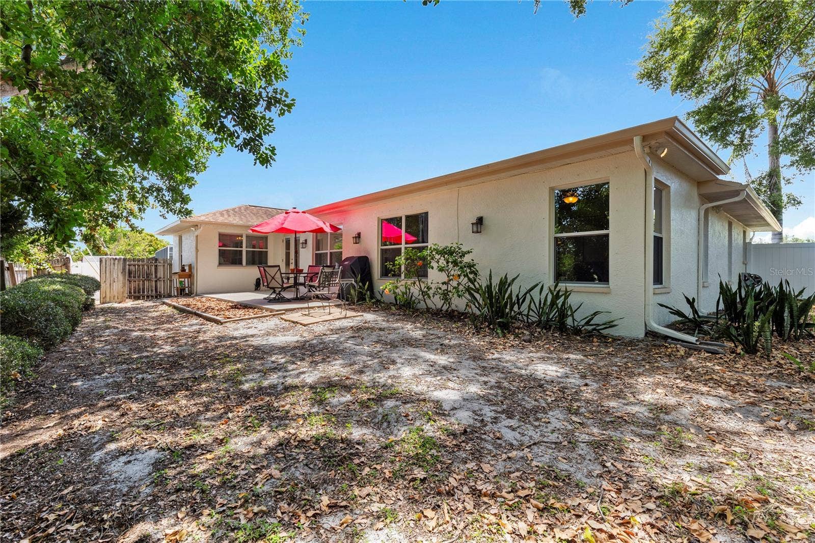 3153 CARLOS DRIVE, Dunedin, FL 34698