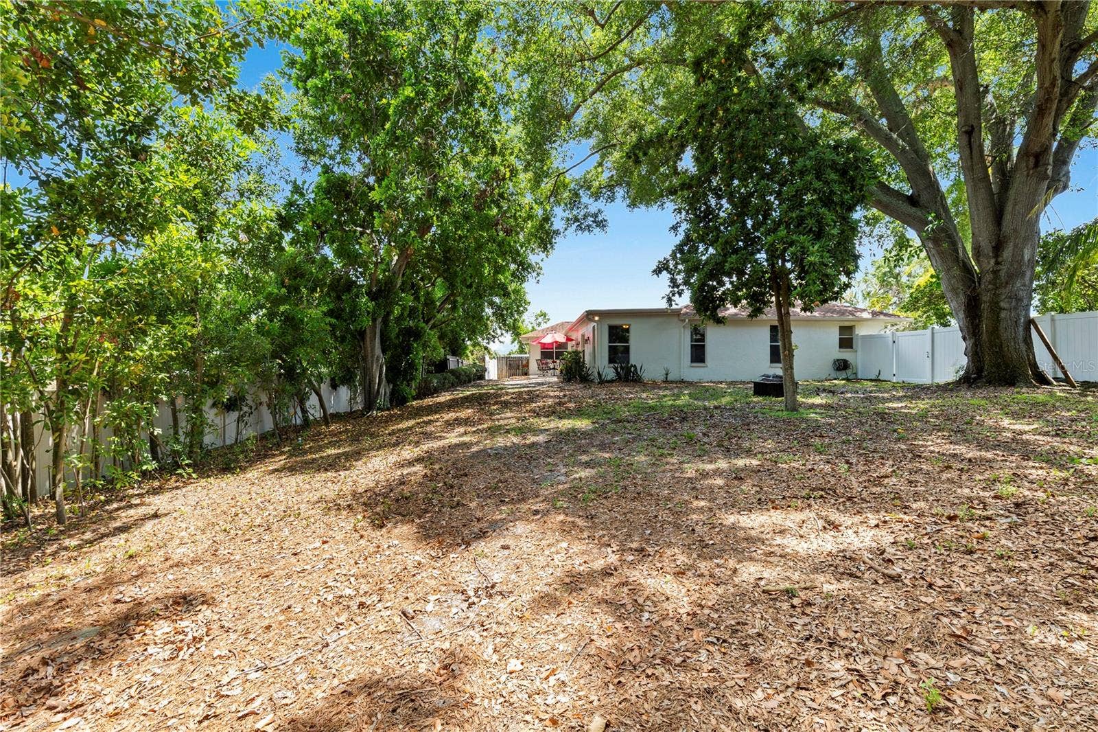 3153 CARLOS DRIVE, Dunedin, FL 34698