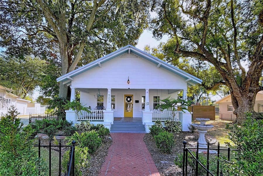Property photo for 901 W BAKER STREET, Plant City, FL