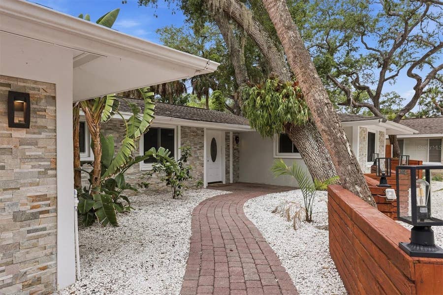 Property photo for 1232 NORTHPORT DRIVE, Sarasota, FL