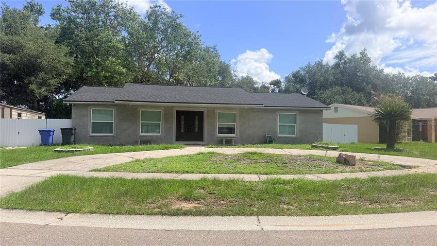 Property photo for 707 INNERGARY PLACE, Valrico, FL