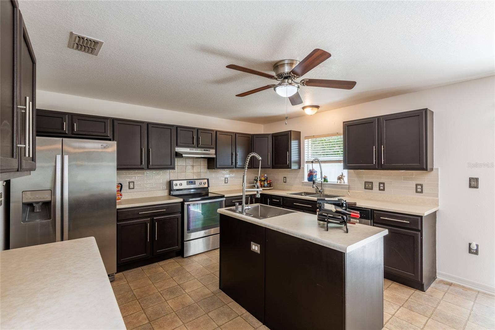 3142 BELLERICAY LANE, Land O Lakes, FL 34638 3142 BELLERICAY LANE, Land O Lakes, FL 34638