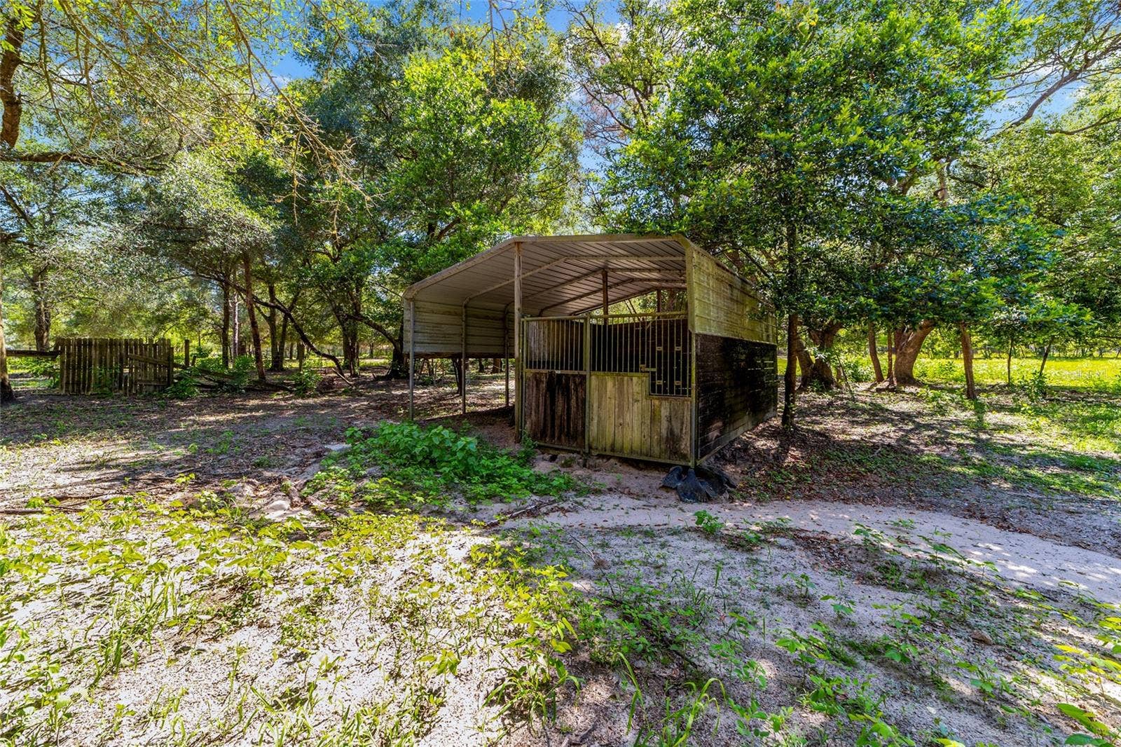 11768 N GATLEN AVENUE, Dunnellon, FL 34433 11768 N GATLEN AVENUE, Dunnellon, FL 34433