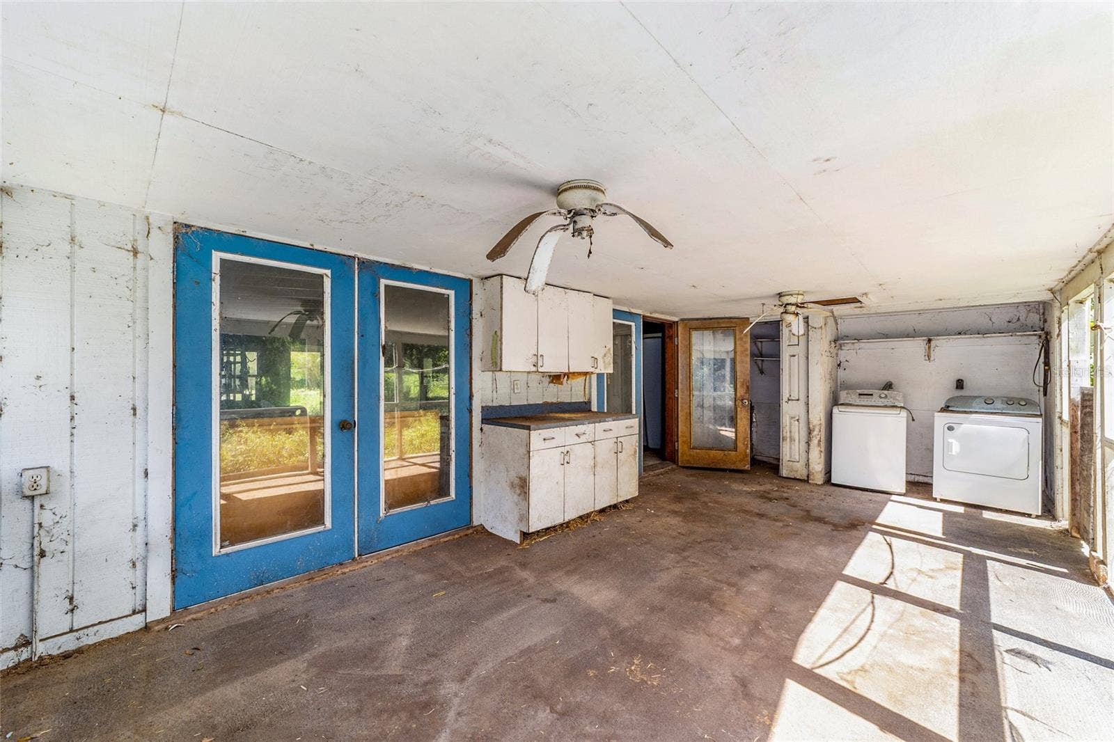 11768 N GATLEN AVENUE, Dunnellon, FL 34433 11768 N GATLEN AVENUE, Dunnellon, FL 34433