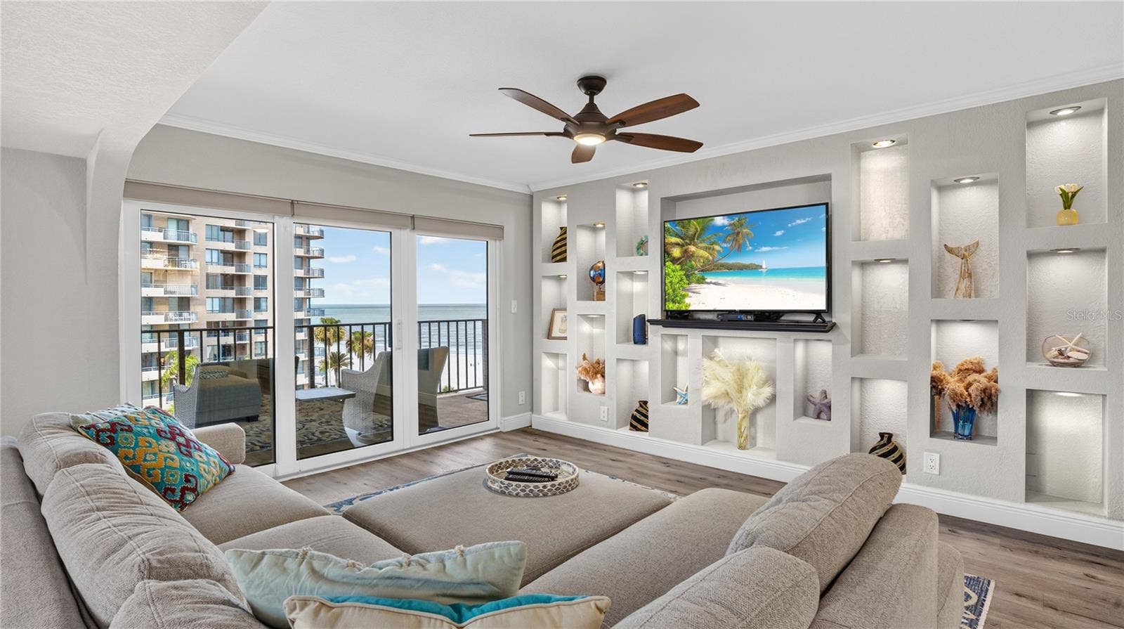 1480 GULF BOULEVARD, #601, Clearwater Beach, FL 33767 living area