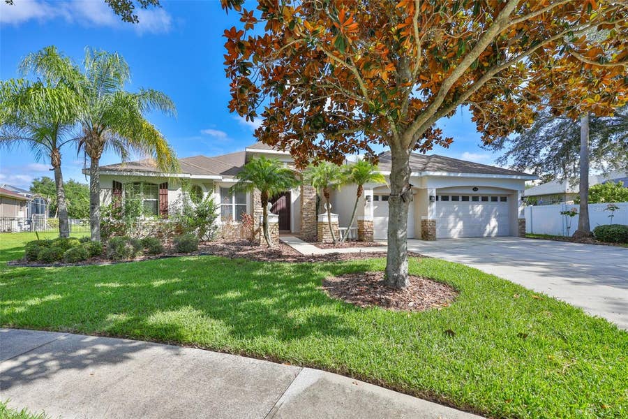 Property photo for 16508 AMBERWIND LANE, Lutz, FL