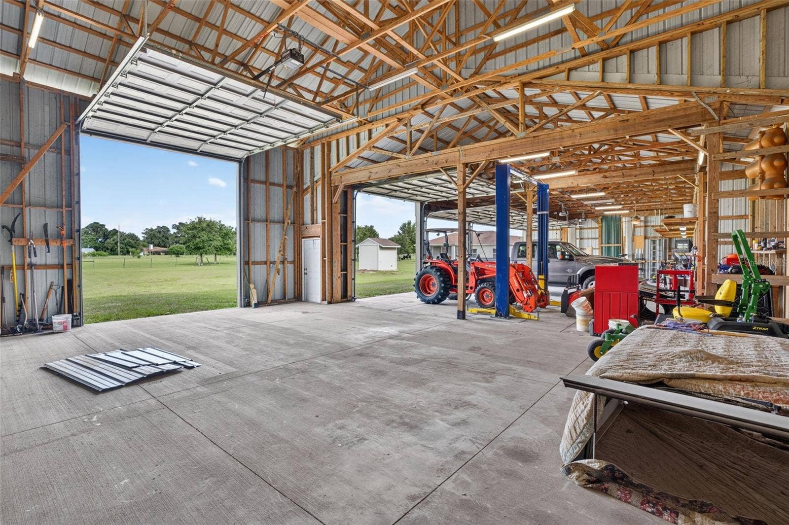 2440 CR 546, Bushnell, FL 33513 2440 CR 546, Bushnell, FL 33513