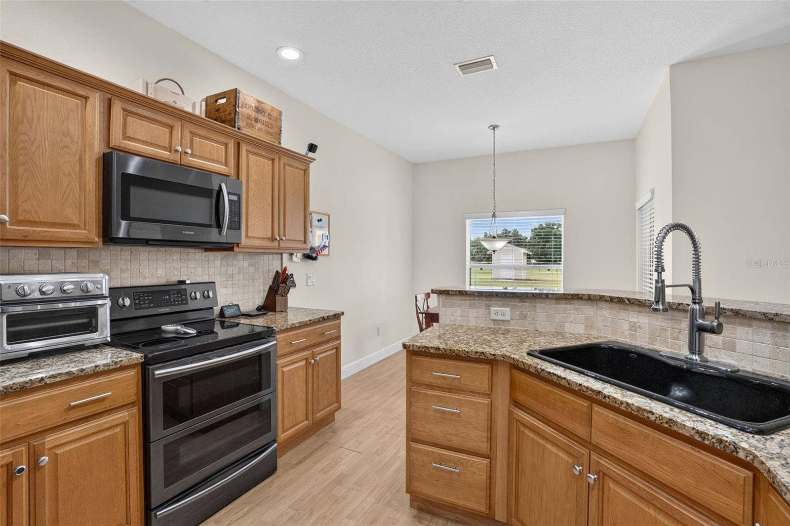 2440 CR 546, Bushnell, FL 33513 2440 CR 546, Bushnell, FL 33513