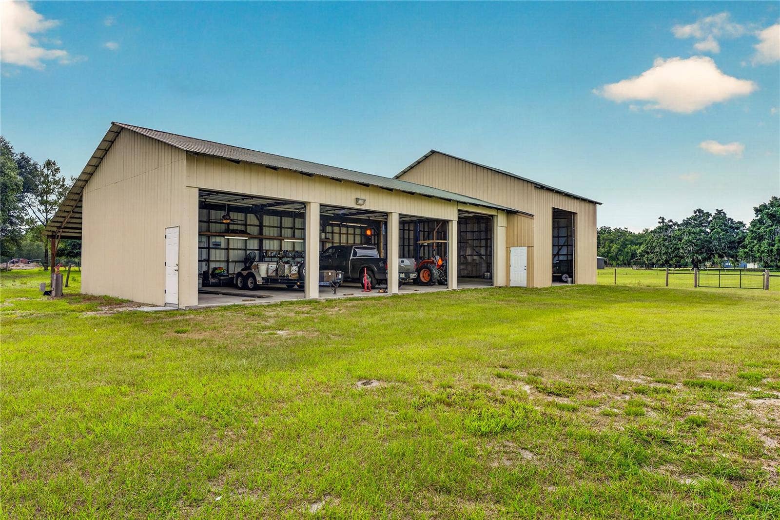 2440 CR 546, Bushnell, FL 33513 2440 CR 546, Bushnell, FL 33513