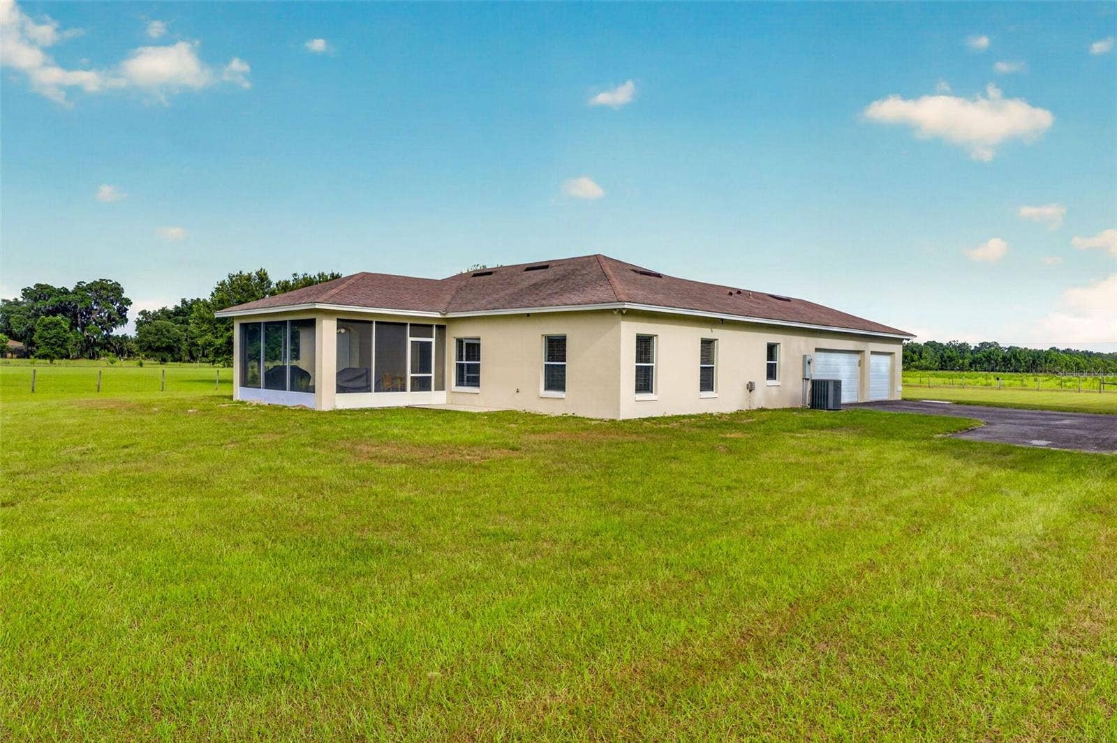 2440 CR 546, Bushnell, FL 33513 2440 CR 546, Bushnell, FL 33513