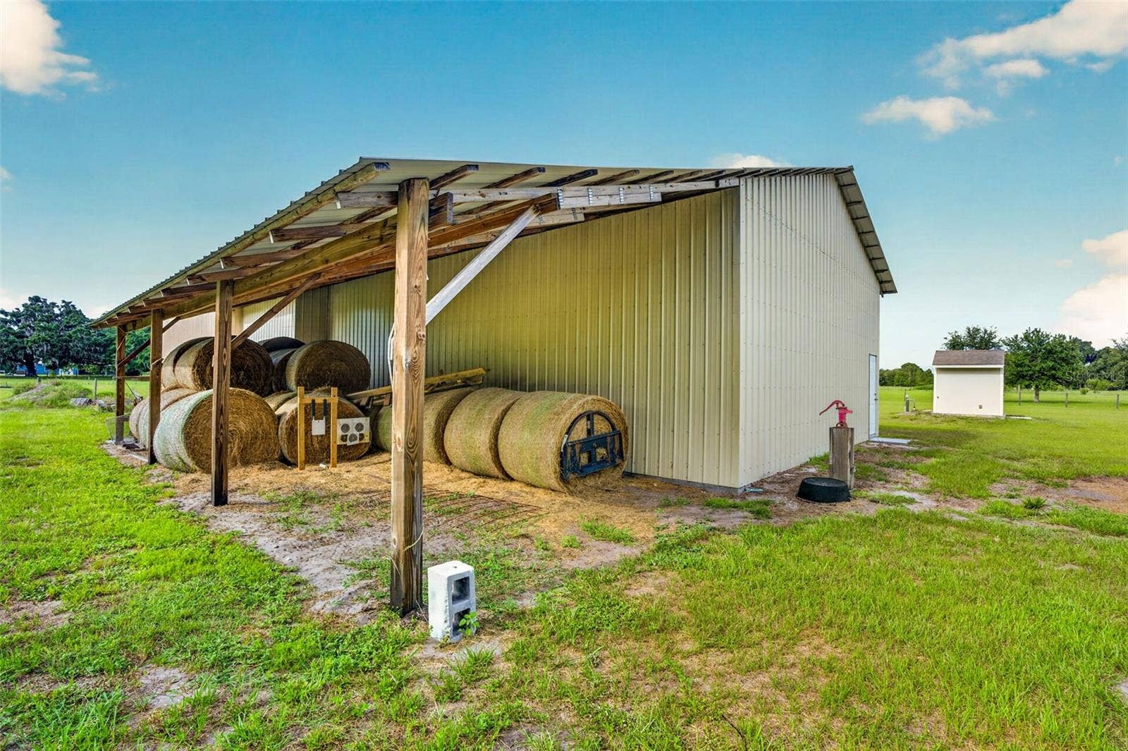 2440 CR 546, Bushnell, FL 33513 2440 CR 546, Bushnell, FL 33513