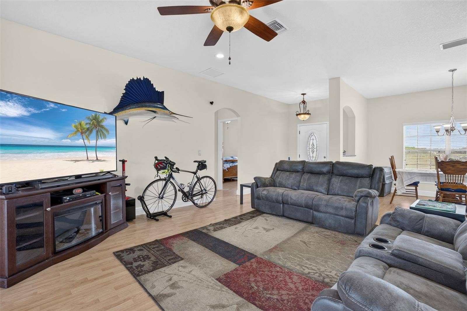 2440 CR 546, Bushnell, FL 33513 2440 CR 546, Bushnell, FL 33513