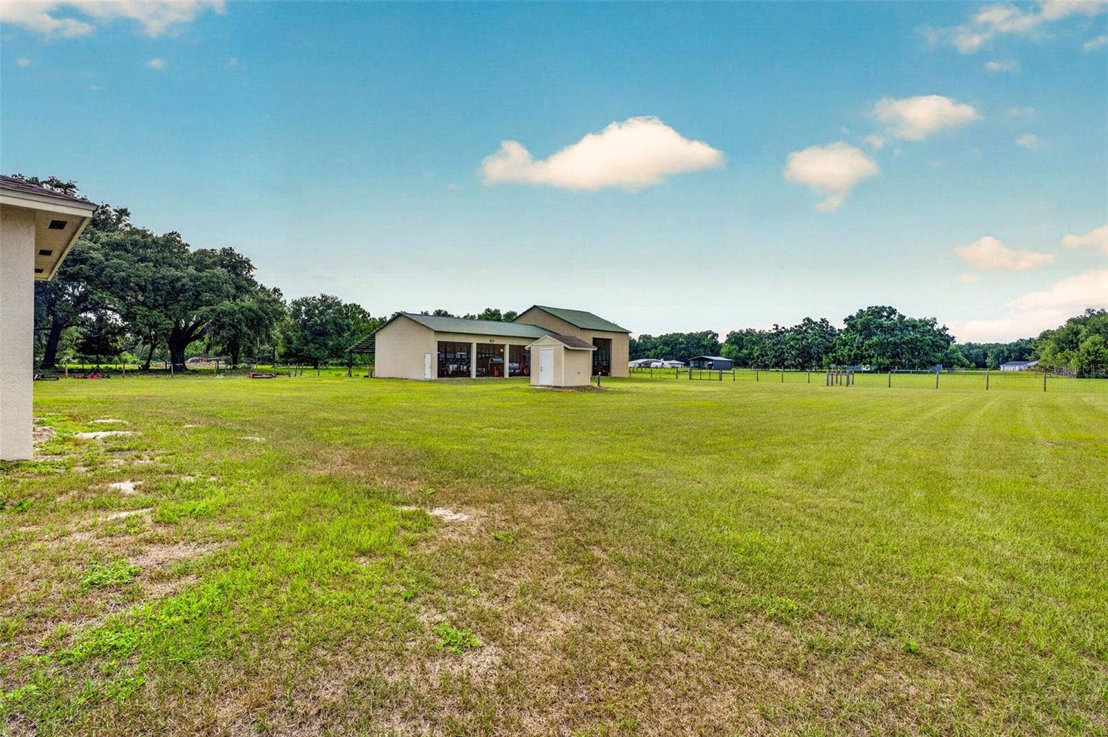 2440 CR 546, Bushnell, FL 33513 2440 CR 546, Bushnell, FL 33513