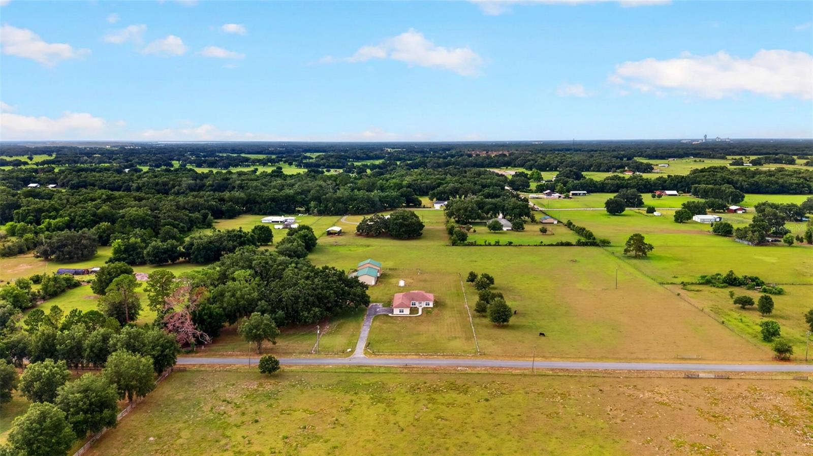 2440 CR 546, Bushnell, FL 33513 2440 CR 546, Bushnell, FL 33513