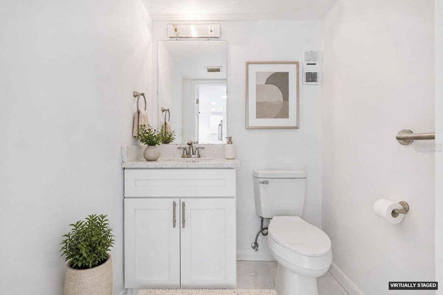 450 TREASURE ISLAND CAUSEWAY, #106, Treasure Island, FL 33706 VIRTUALLY STAGED 1/2 BATH