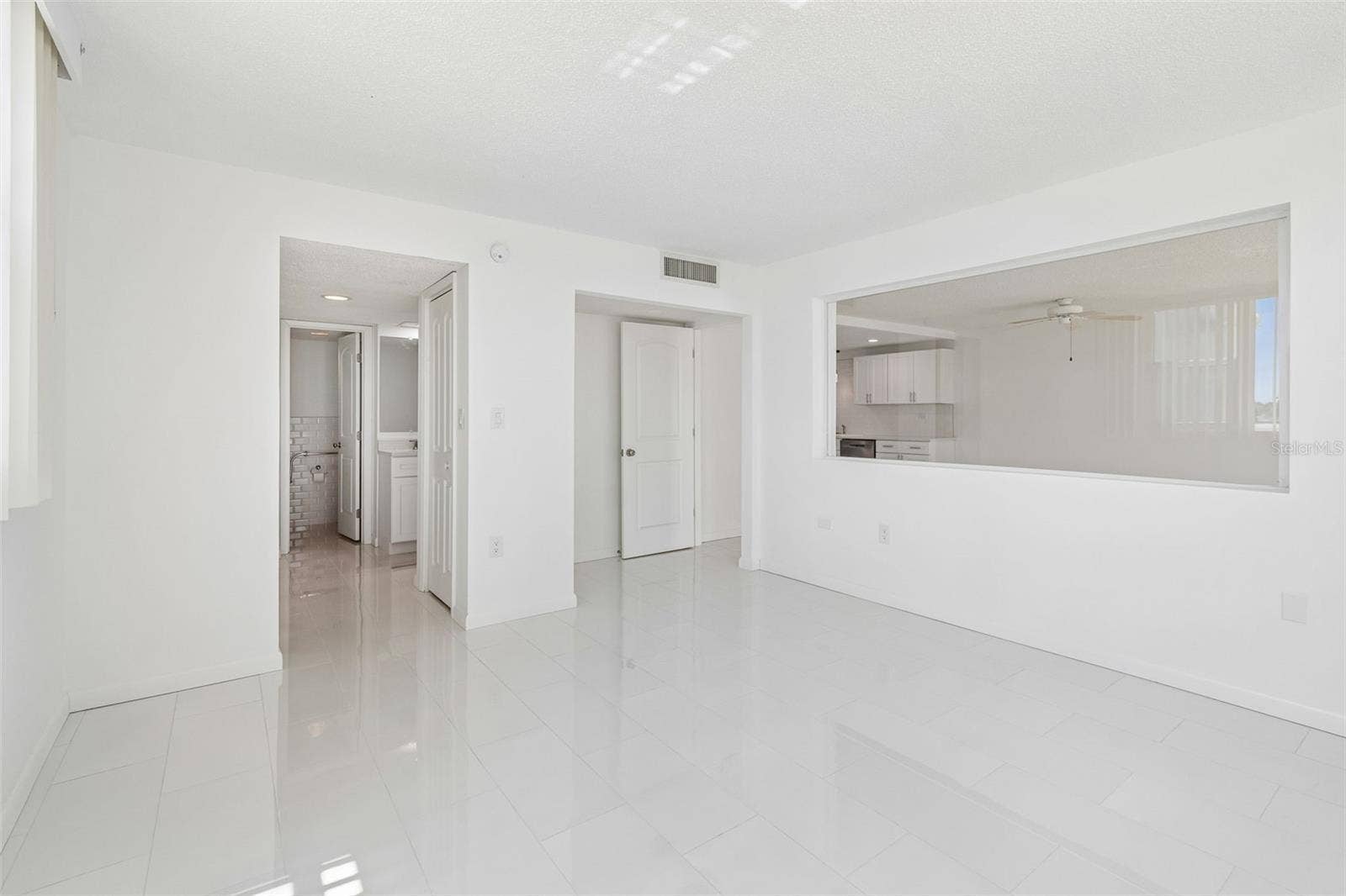 450 TREASURE ISLAND CAUSEWAY, #106, Treasure Island, FL 33706 450 TREASURE ISLAND CAUSEWAY, #106, Treasure Island, FL 33706