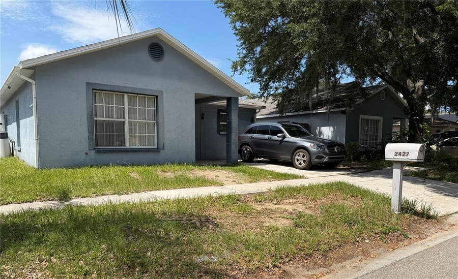 Property photo for 2427 CAMDEN OAKS PLACE, Valrico, FL