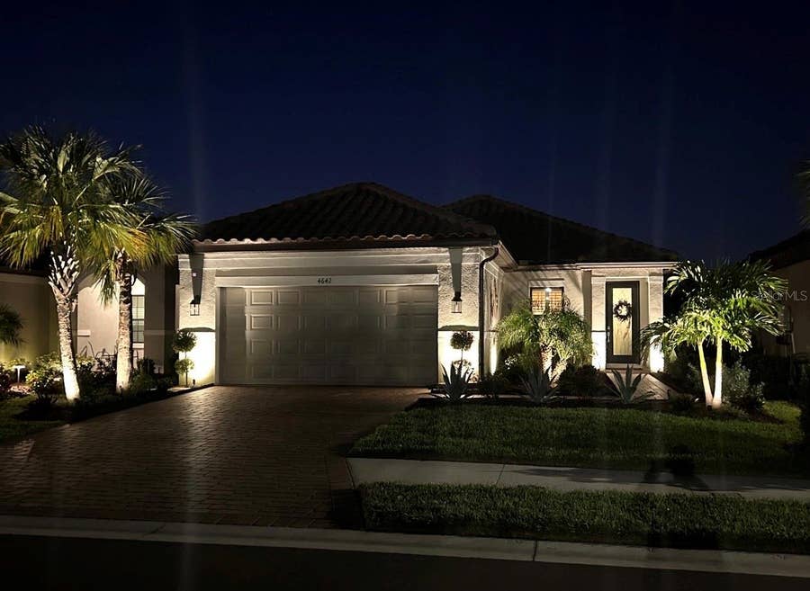 Property photo for 4642 CRESTPOINT WAY, Palmetto, FL