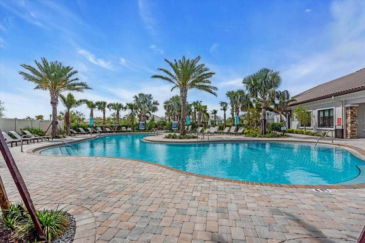 4642 CRESTPOINT WAY, Palmetto, FL 34221 4642 CRESTPOINT WAY, Palmetto, FL 34221