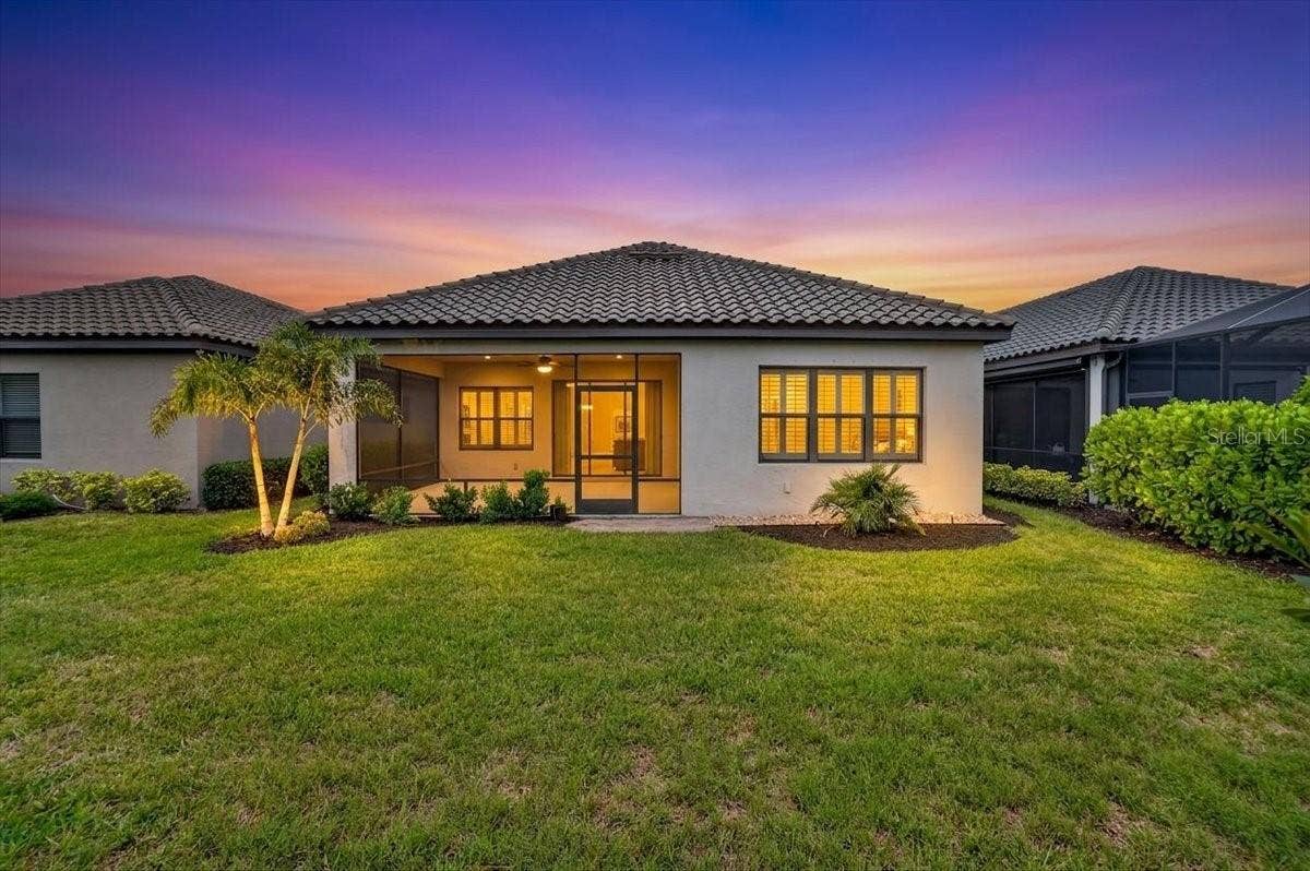 4642 CRESTPOINT WAY, Palmetto, FL 34221 4642 CRESTPOINT WAY, Palmetto, FL 34221