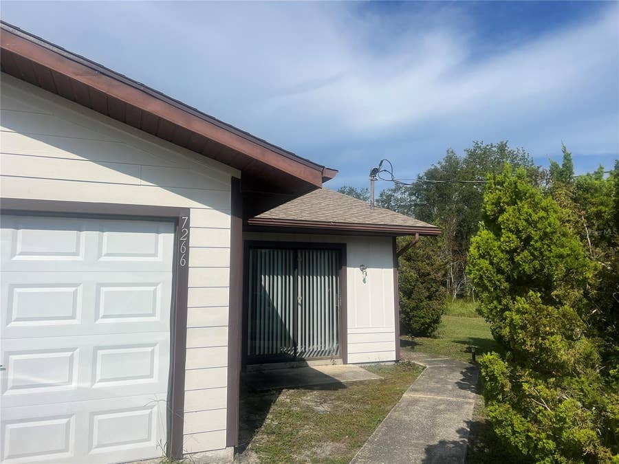 Property photo for 7266 POND CIRCLE, Spring Hill, FL