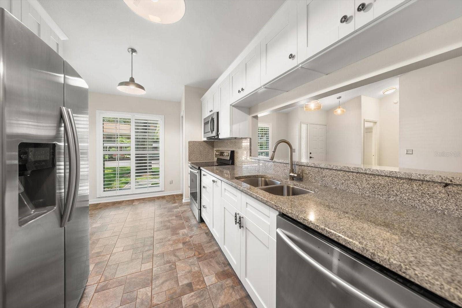 2069 LAKEVIEW DRIVE, Clearwater, FL 33763