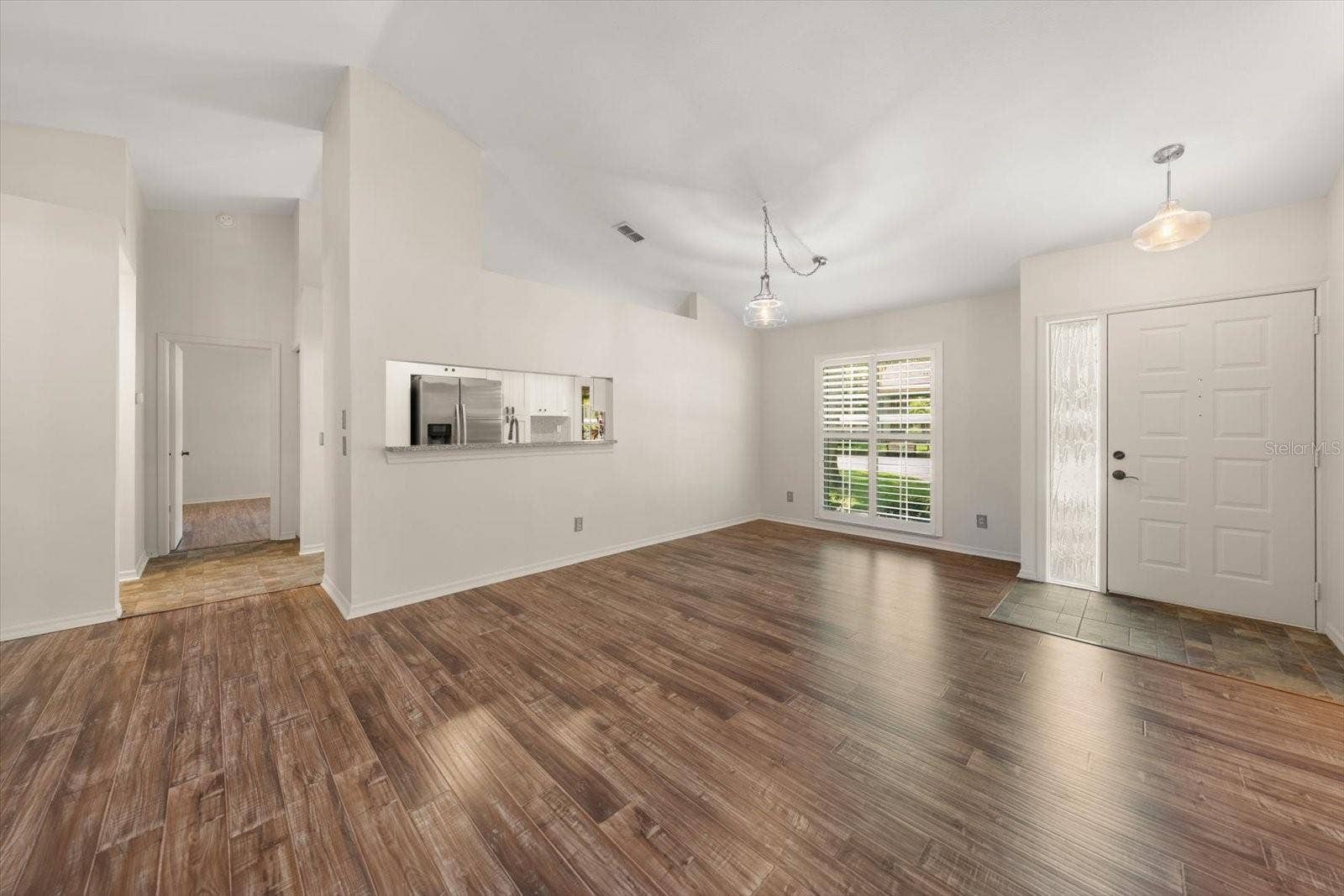 2069 LAKEVIEW DRIVE, Clearwater, FL 33763