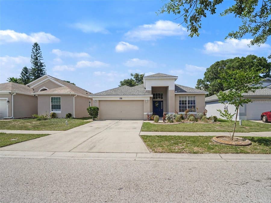 Property photo for 11102 SILVER DANCER DR, Riverview, FL